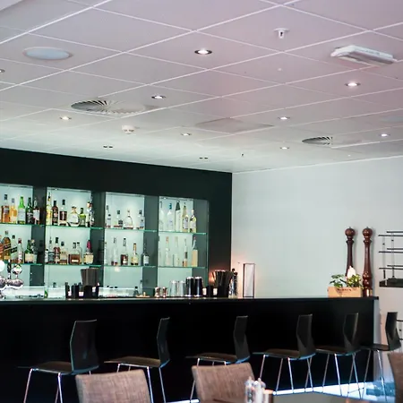 Hotel Western Park Globetrotter Airport