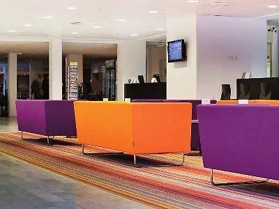 Western Park Globetrotter Airport Hotel 3*