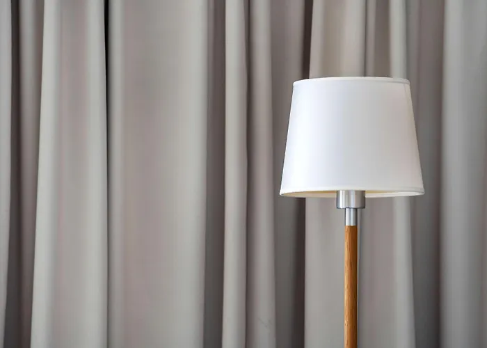 Western Park Globetrotter Airport 3*