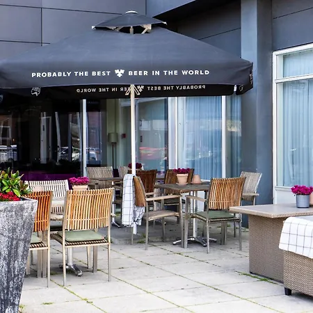 Hotel Park By Radisson Airport 3*